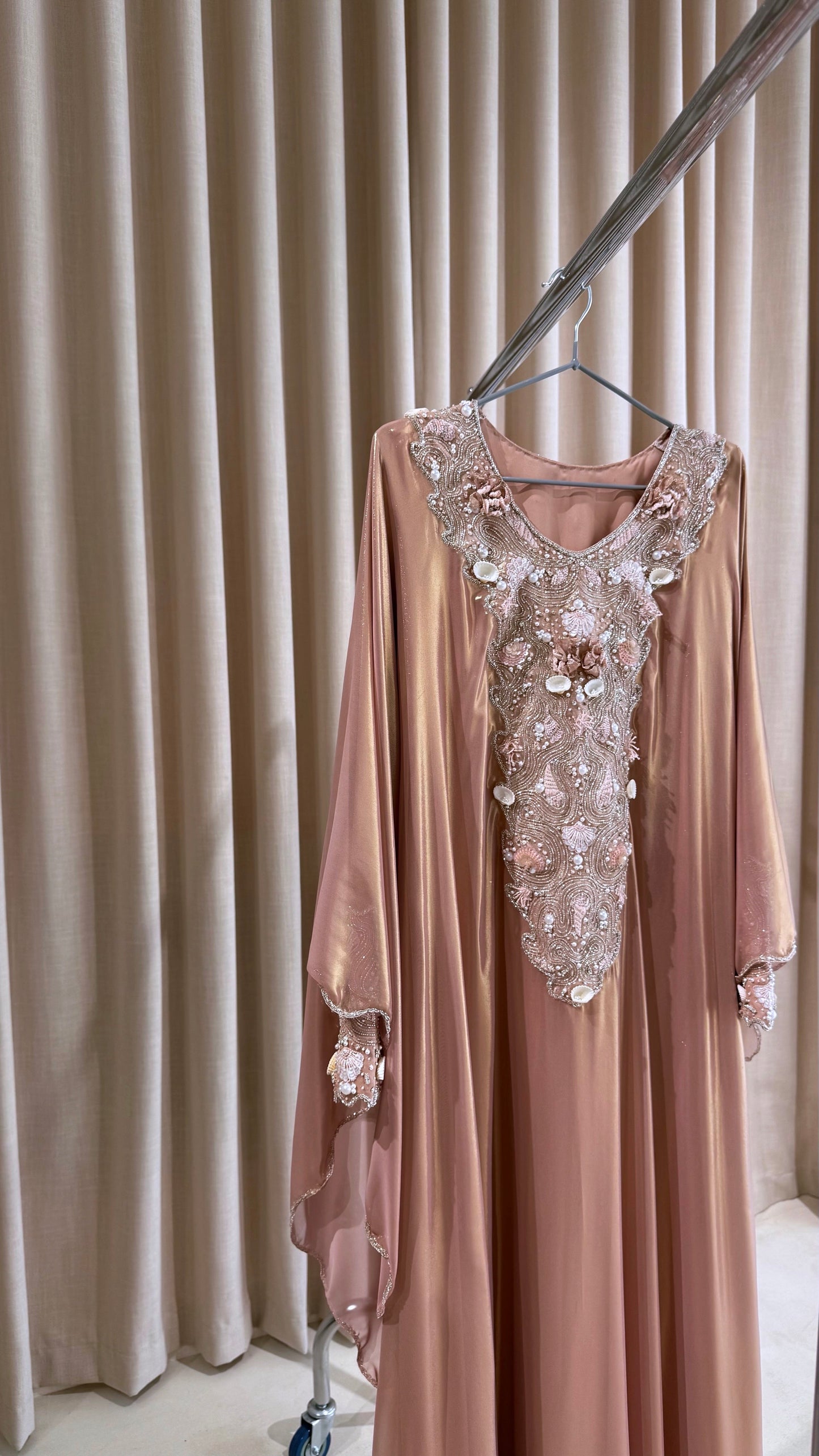 Mermaid dreams thoub